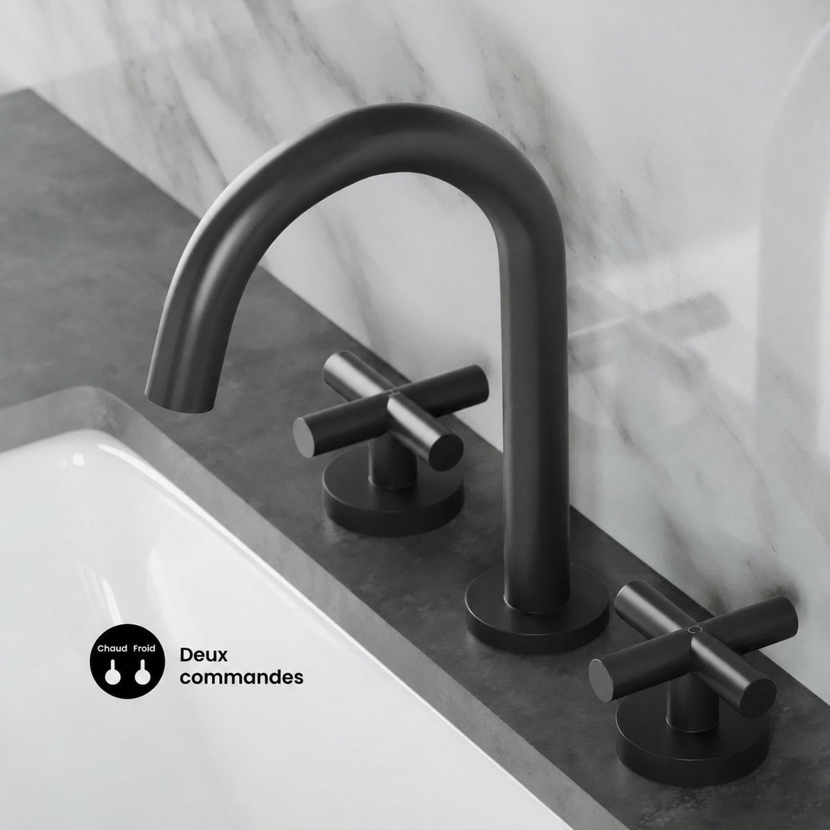 Ivy Courte 20,3 cm. Widespread, Cross Handle, mitigeur de lavabo – finition noir mat