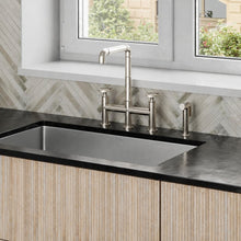 Avallon Pro Widespread mitigeur de cuisine avec Side Sprayer – finition nickel brossé