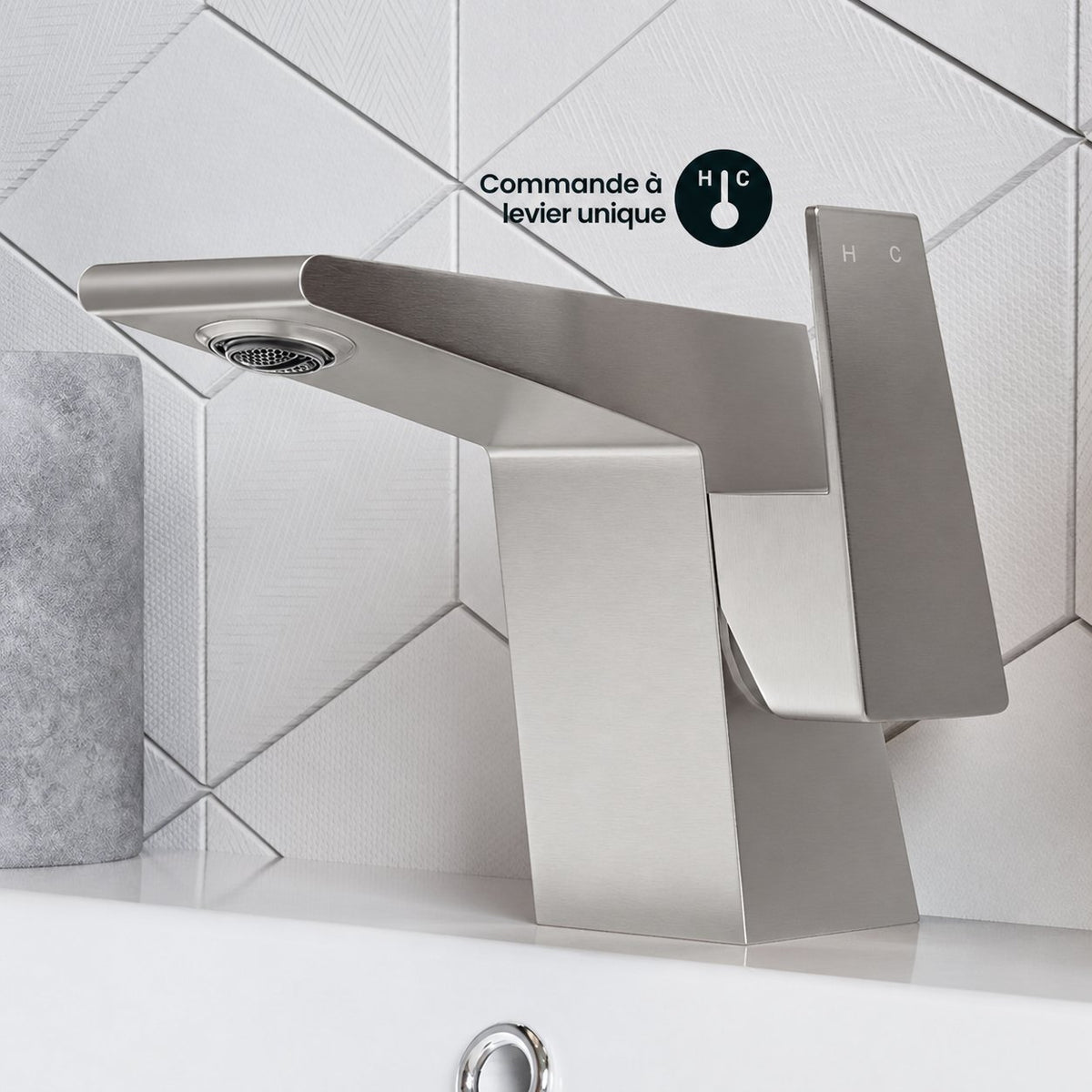 Carre monotrou, monocommande, mitigeur de lavabo – finition nickel brossé