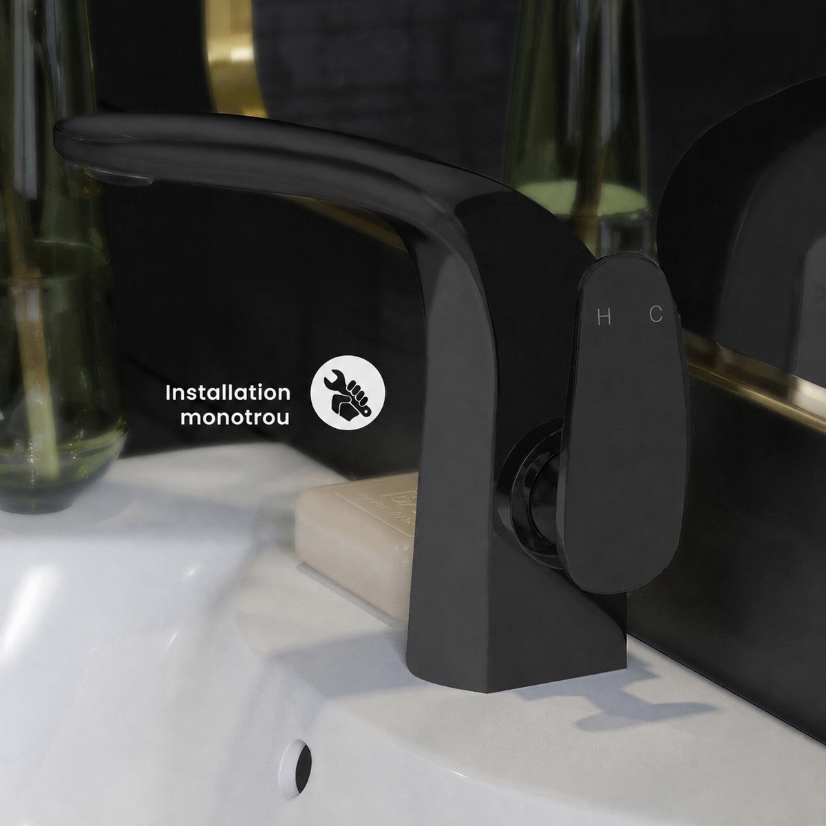Chateau monotrou, monocommande, mitigeur de lavabo – finition noir mat