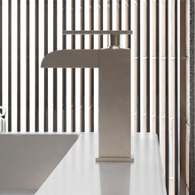 Concorde monotrou, monocommande, Waterfall mitigeur de lavabo – finition nickel brossé