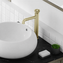 Avallon — Mitigeur de lavabo haut à commande ronde, or brossé