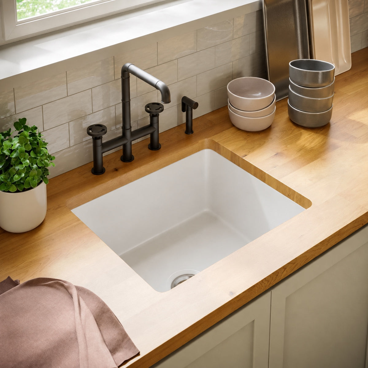 Rochelle 61 × 45,7 cm ceramic simple basin, drop-in/undermount kitchen vasque