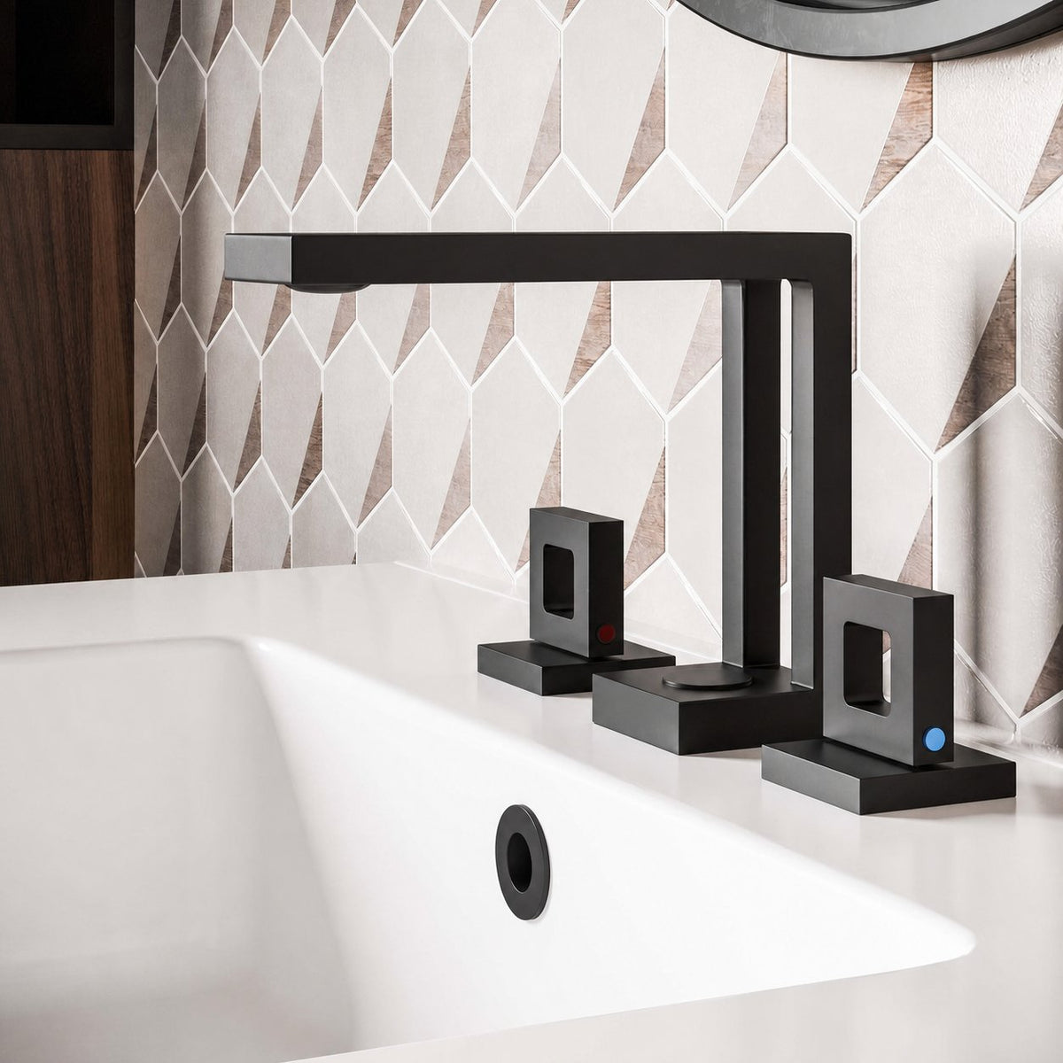 Pierre Widespread, double Handle, mitigeur de lavabo – finition noir mat
