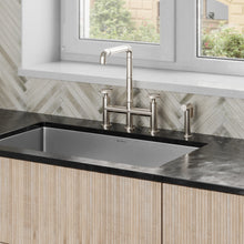 Avallon Pro Widespread mitigeur de cuisine avec Side Sprayer – finition nickel brossé