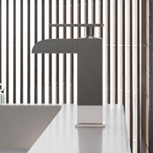 Concorde — Mitigeur de lavabo cascade, finition chromée